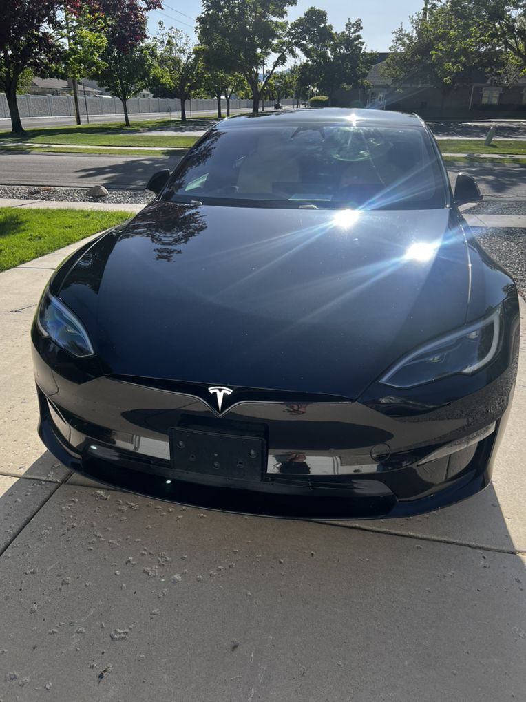 2022 Tesla Model S Long Range Plus