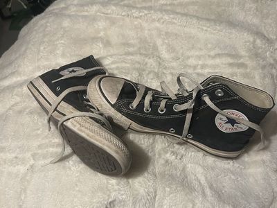 Converse Chuck Taylor All Star Black High Top Sneakers - Classic Men's Canvas Shoes
