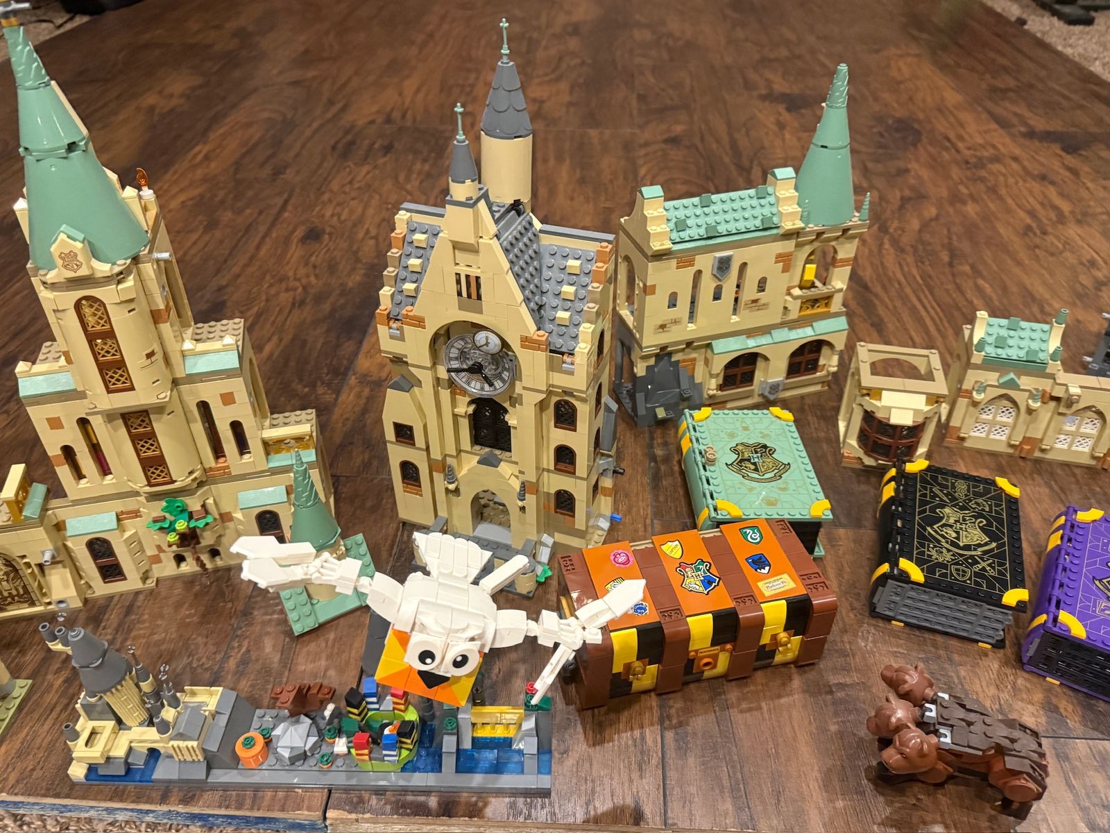 Main image 5