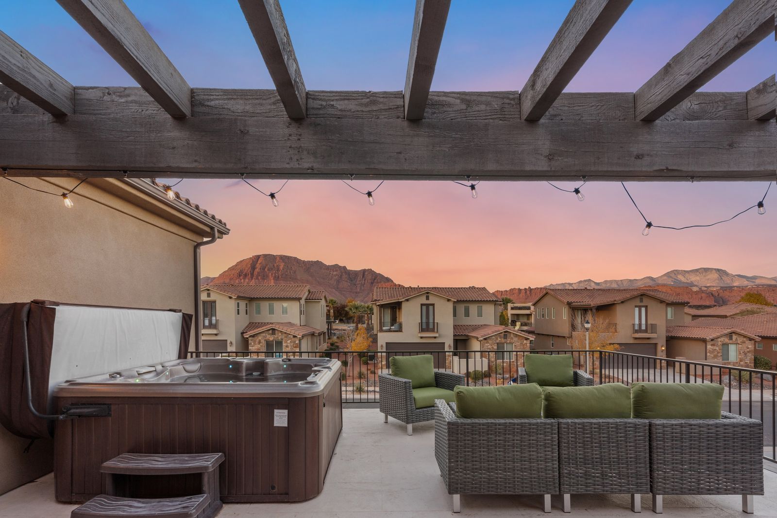 Paradise Village 72