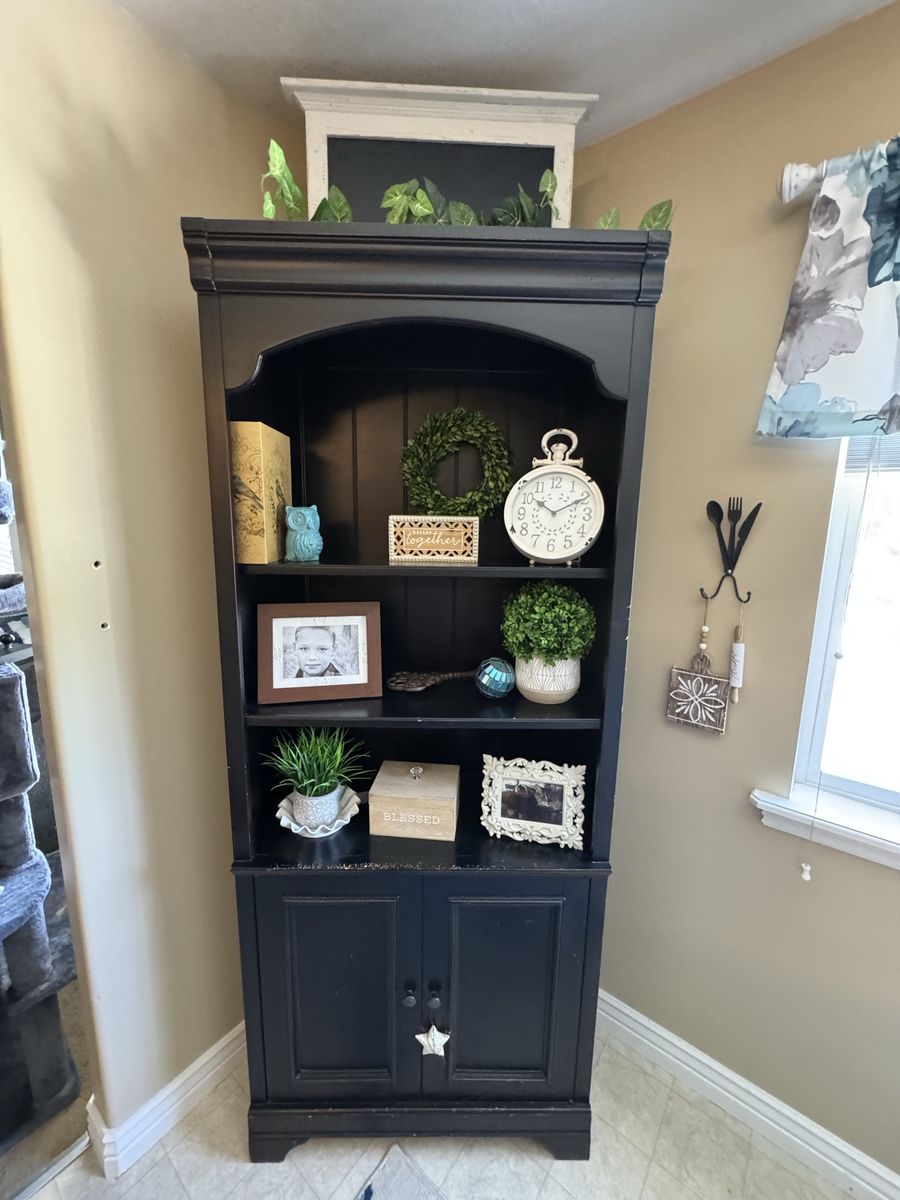 Black Corner Cabinet with Bottom Storage Doors - Decorative Display Shelf Unit