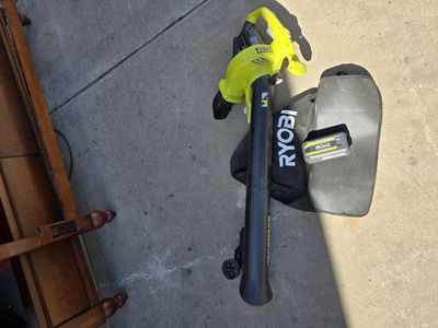 Ryobi Vac Attack cordless leaf vacuum and mulcher