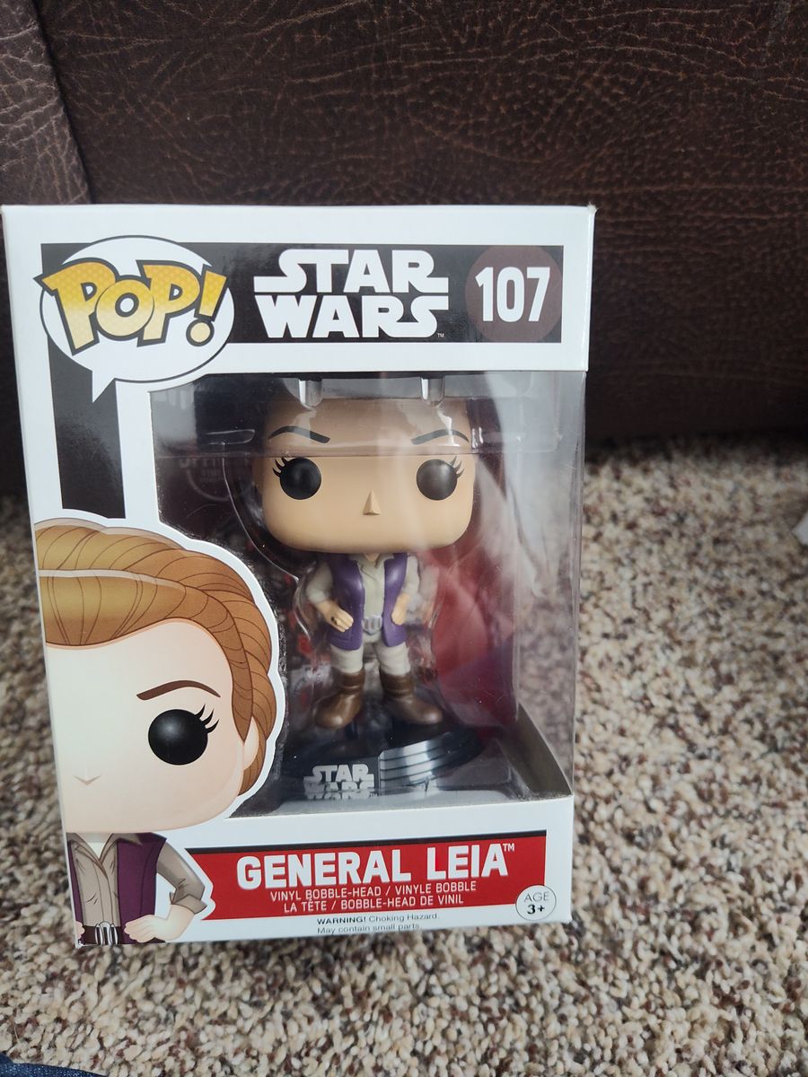 General leia Funko pop star wars (107)