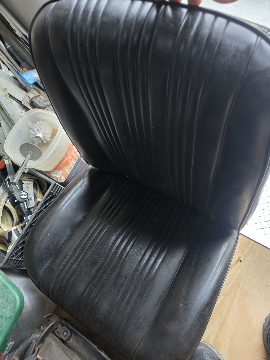 Gto chevelle bucket seats