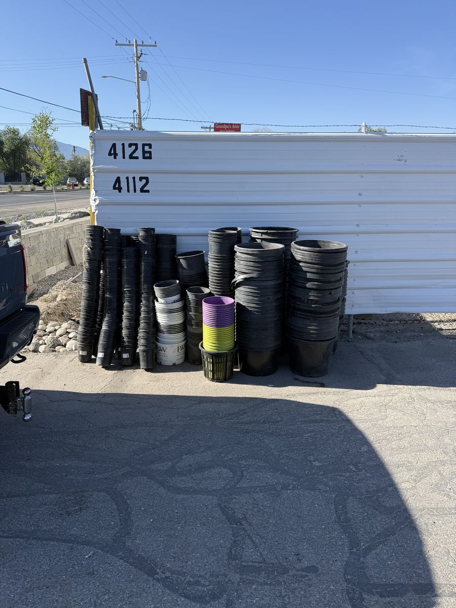 Nursery pots