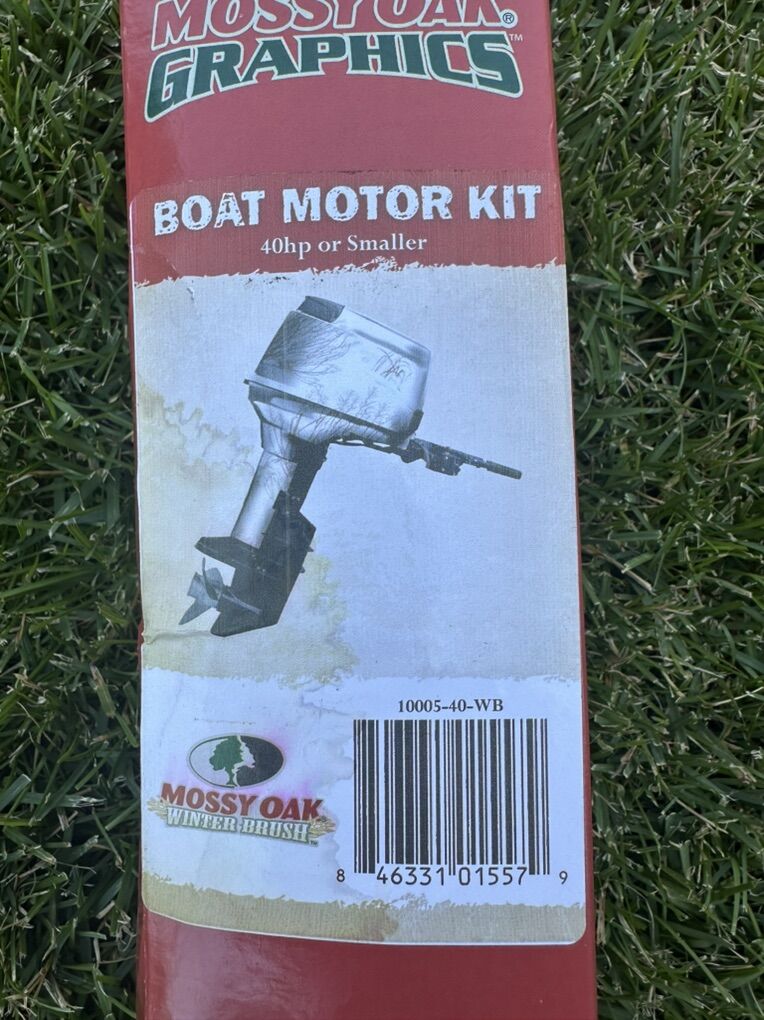 Mossy Oak Winter Camo Boat Motor Wrap 40hp or less