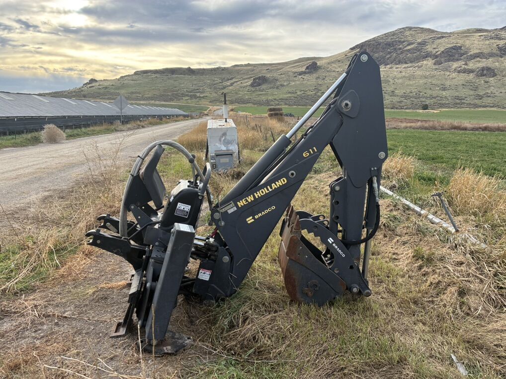 Backhoe Attachment