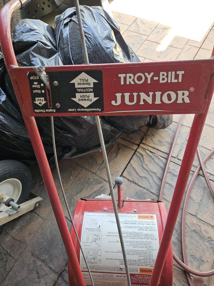 Troy-Bilt Gas-Powered Tiller/Cultivator