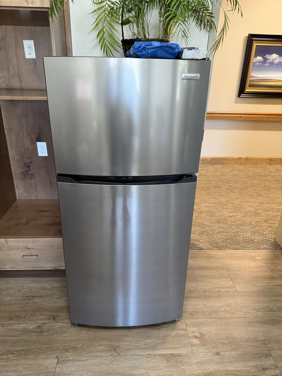 Frigidaire fridge