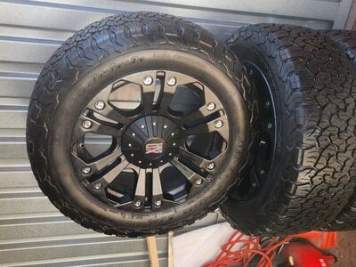 2018 tundra wheels and tires 20x9 monster xd serie