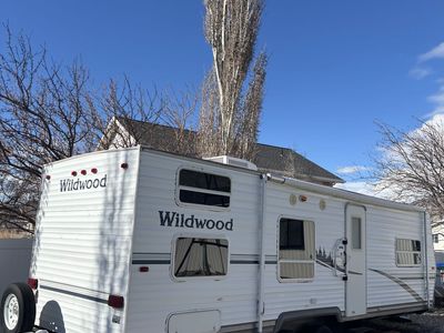 2005 Wildwood 26ft Bunkhouse-Camp Trailer