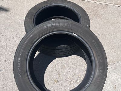 235 55 R19- set of 2 tires- Advantage SVT 01 XL