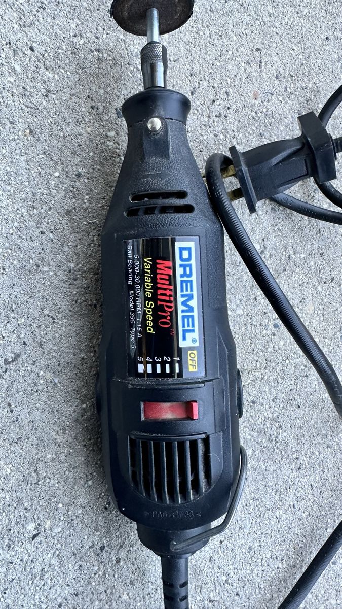 Dremel MultiPro Model 395 Variable Speed Rotary Tool 5,000-30,000 RPM