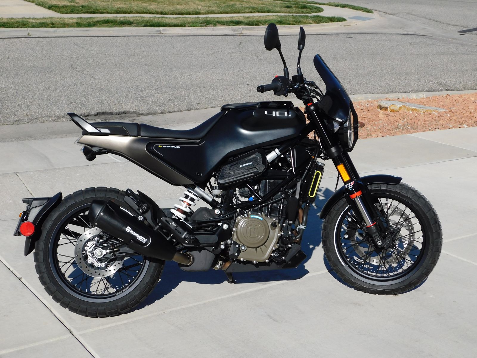 2023 Husqvarna 401 scrambler Svartvilen black arrow perfect condition KTM