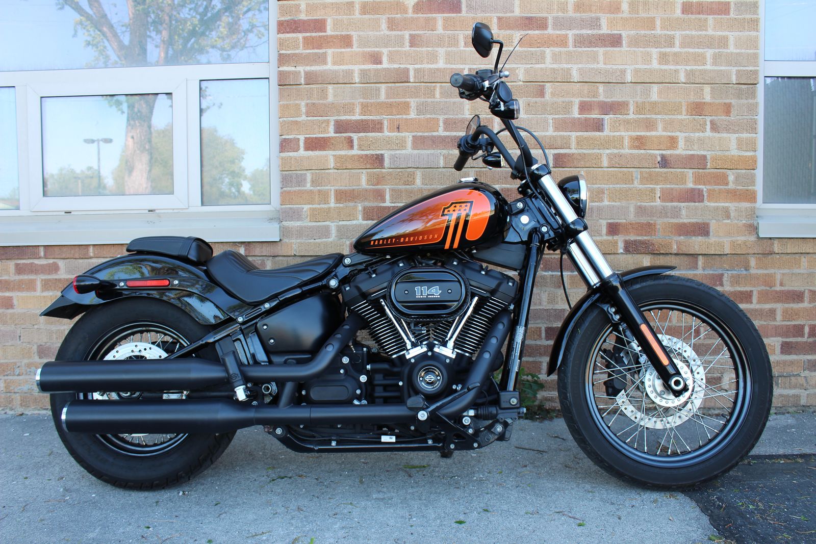 2022 HARLEY DAVIDSON STREET BOB 114