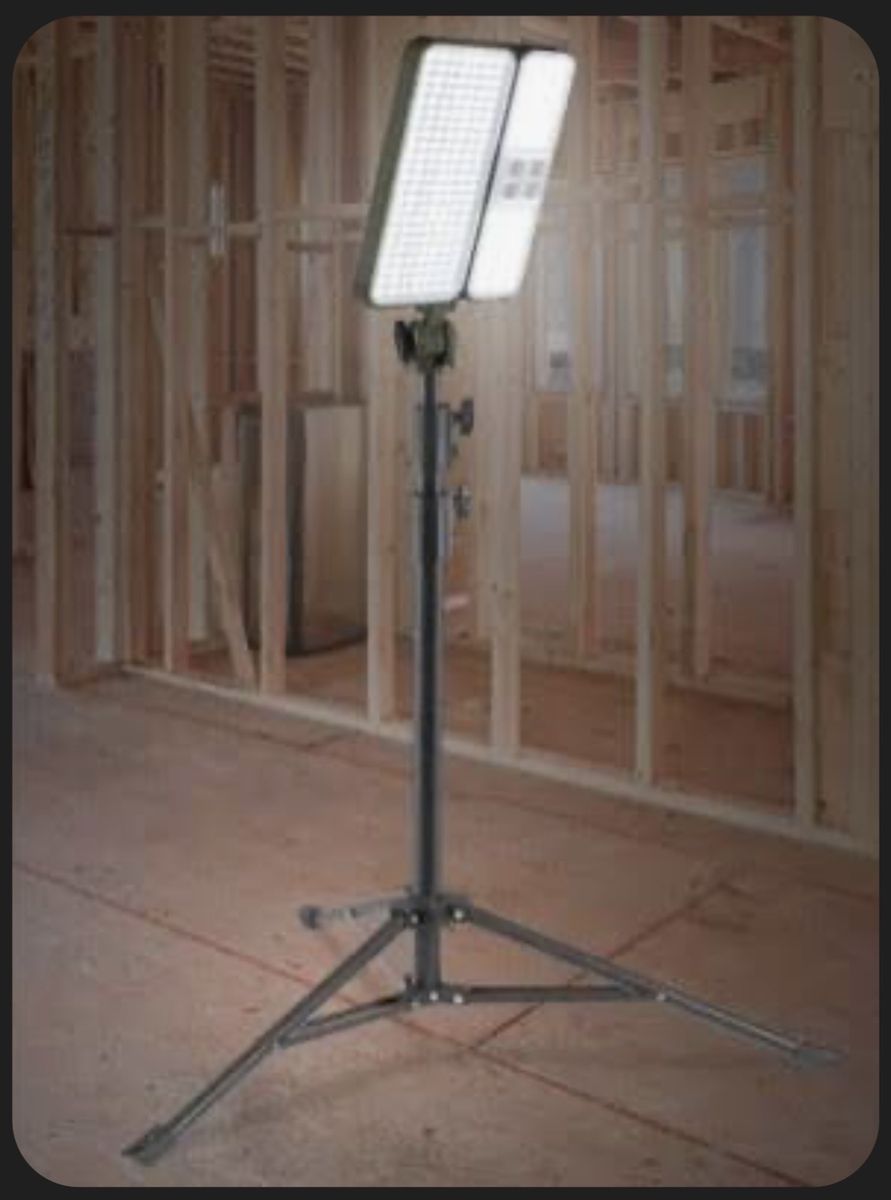 Rechargeable Job Site Work Light 3,000 LUMENS