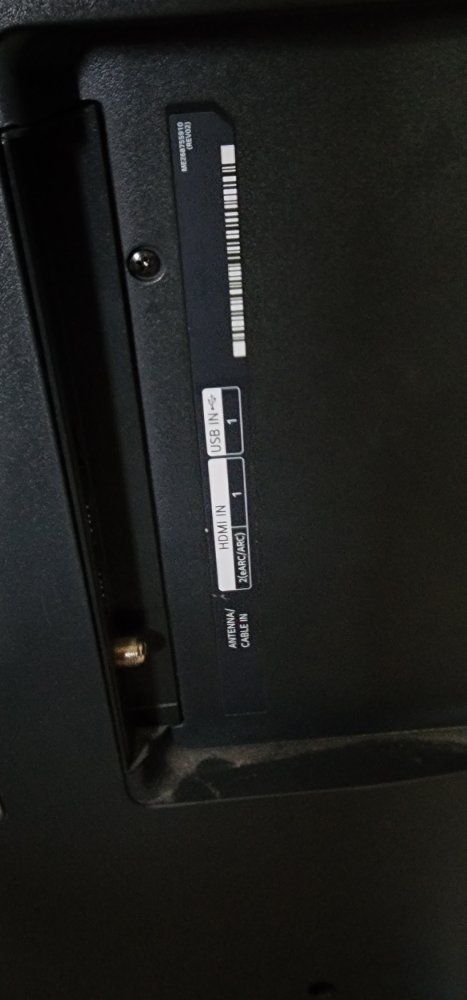 Lg 4k uhd thin q ai smart tv and Lg 4k blu ray player.
