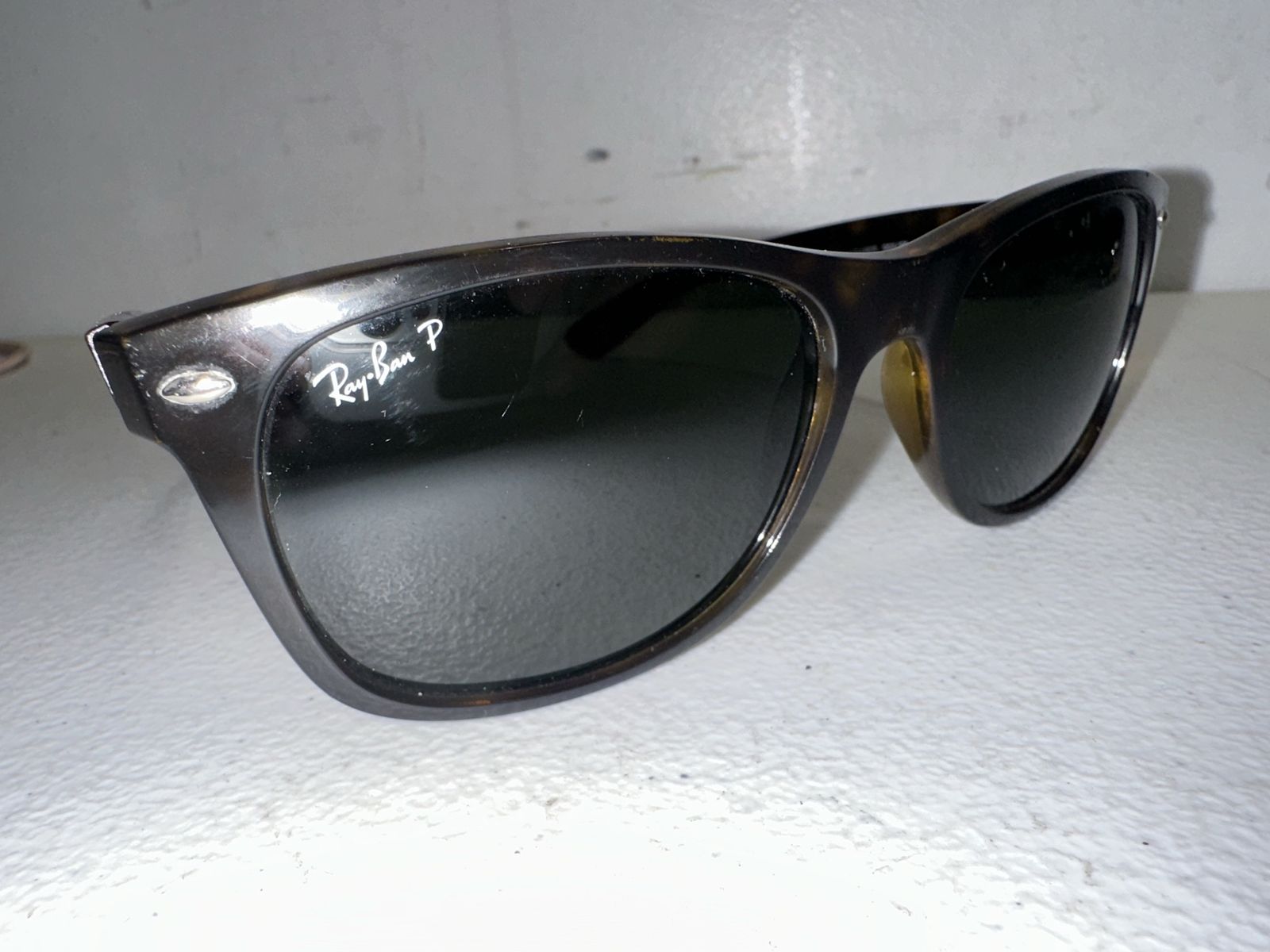 Ray-Ban New Wayfarer Tortoise Polarized Sunglasses
