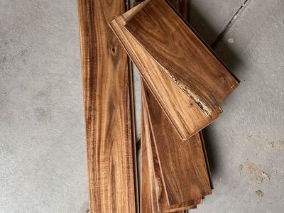 Acacia Flooring (1 Box)
