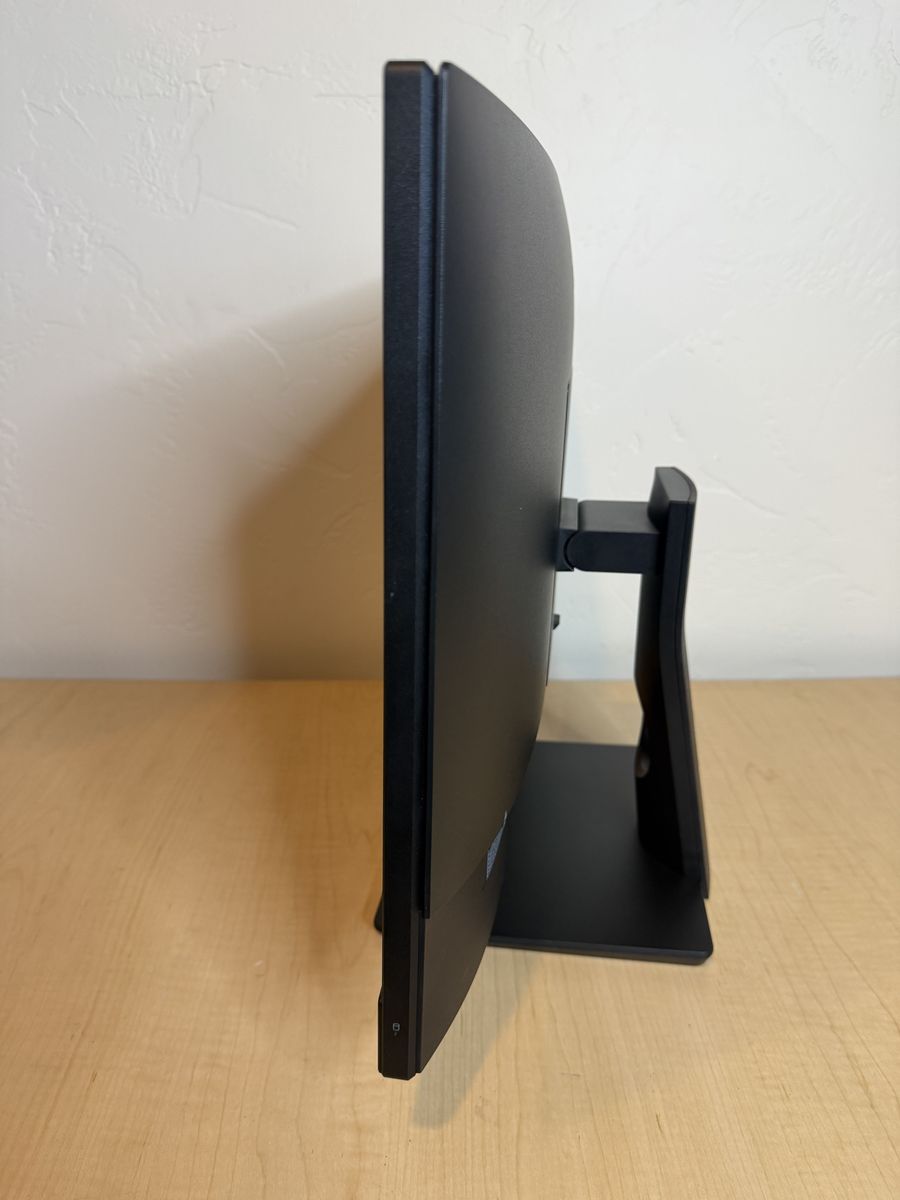 Main image 6