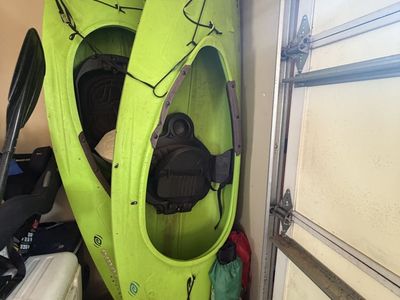 Emotion Sit-In Kayak – Great Condition – Seat Included – $225