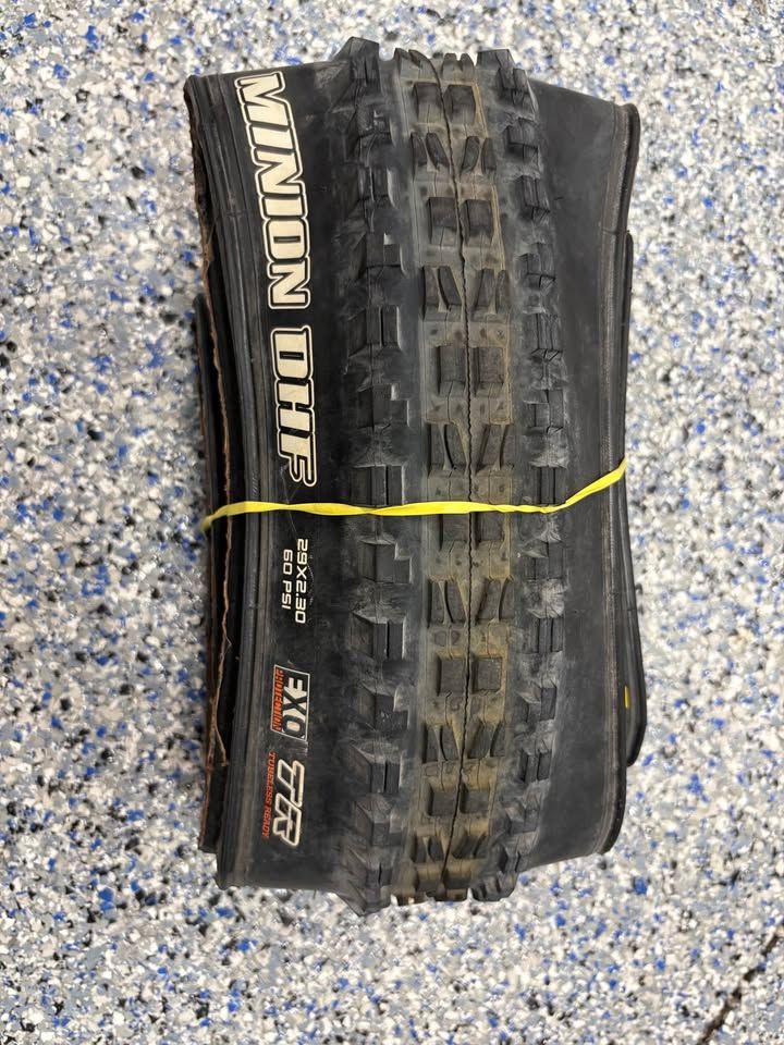 Maxxis Minion DHF 29x2.3 exo TR