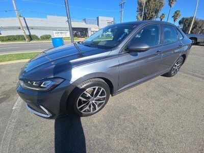 2025 Volkswagen Jetta SE