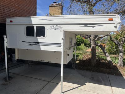 Palomino Bronco 800