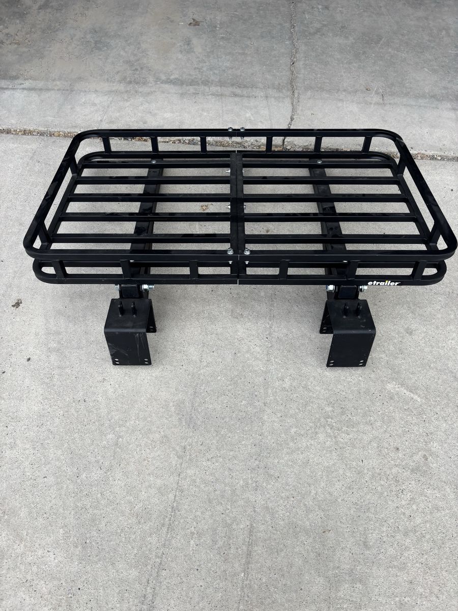 Cargo carrier