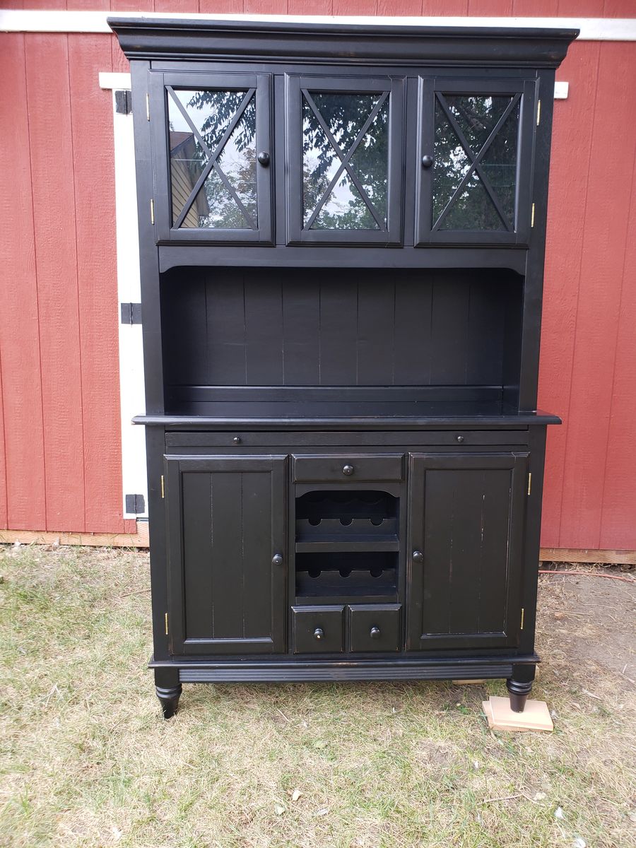 Black Sideboard and Hutch