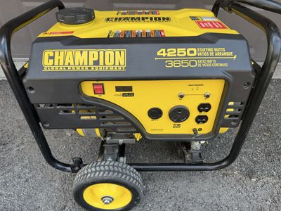 Champion 4250/3650W Portable Gas Generator