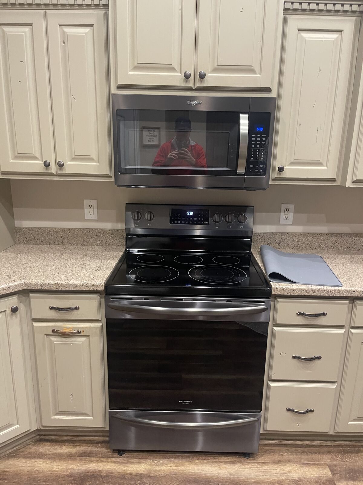 Whirlpool microwave