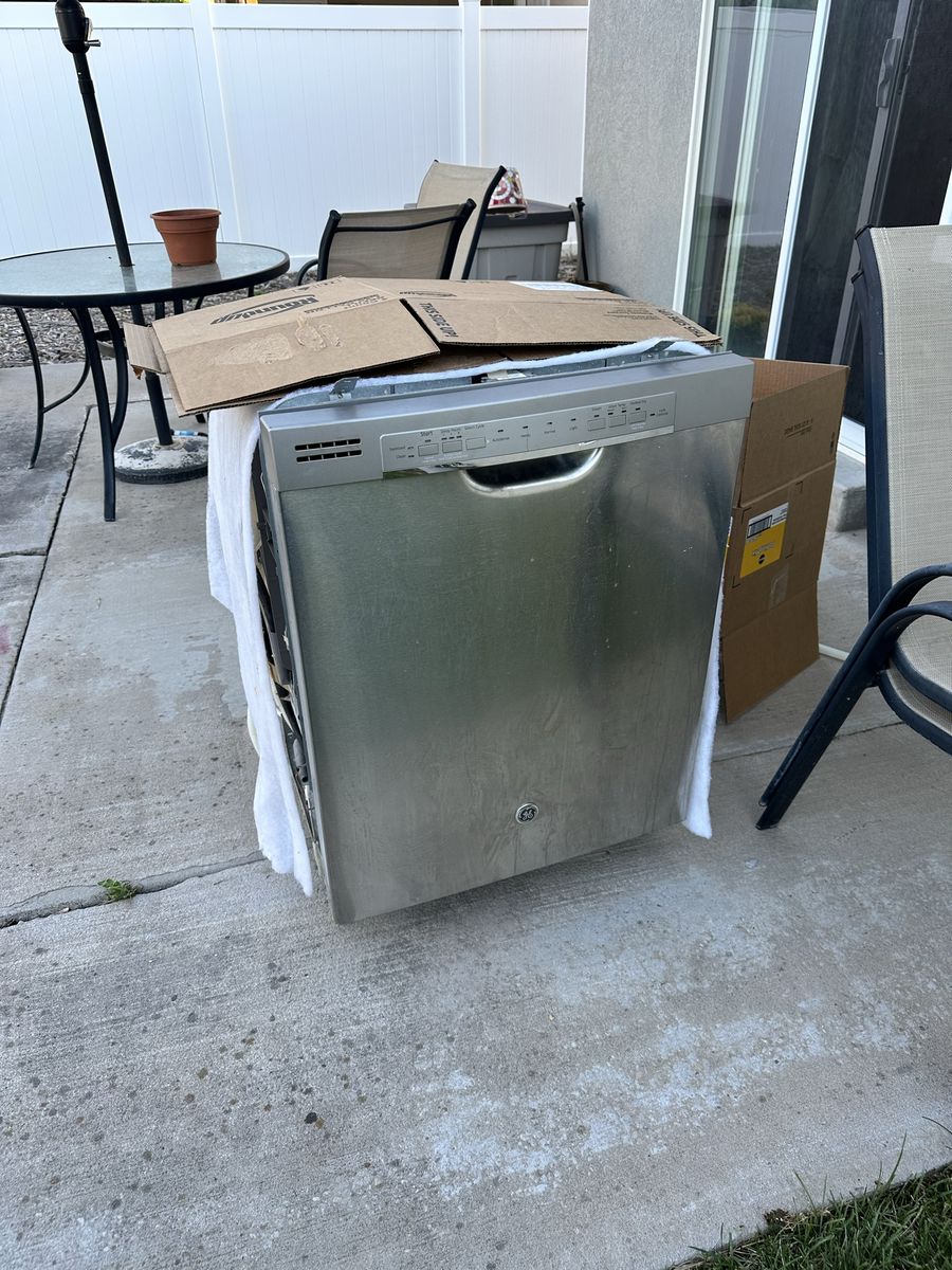 GE dishwasher