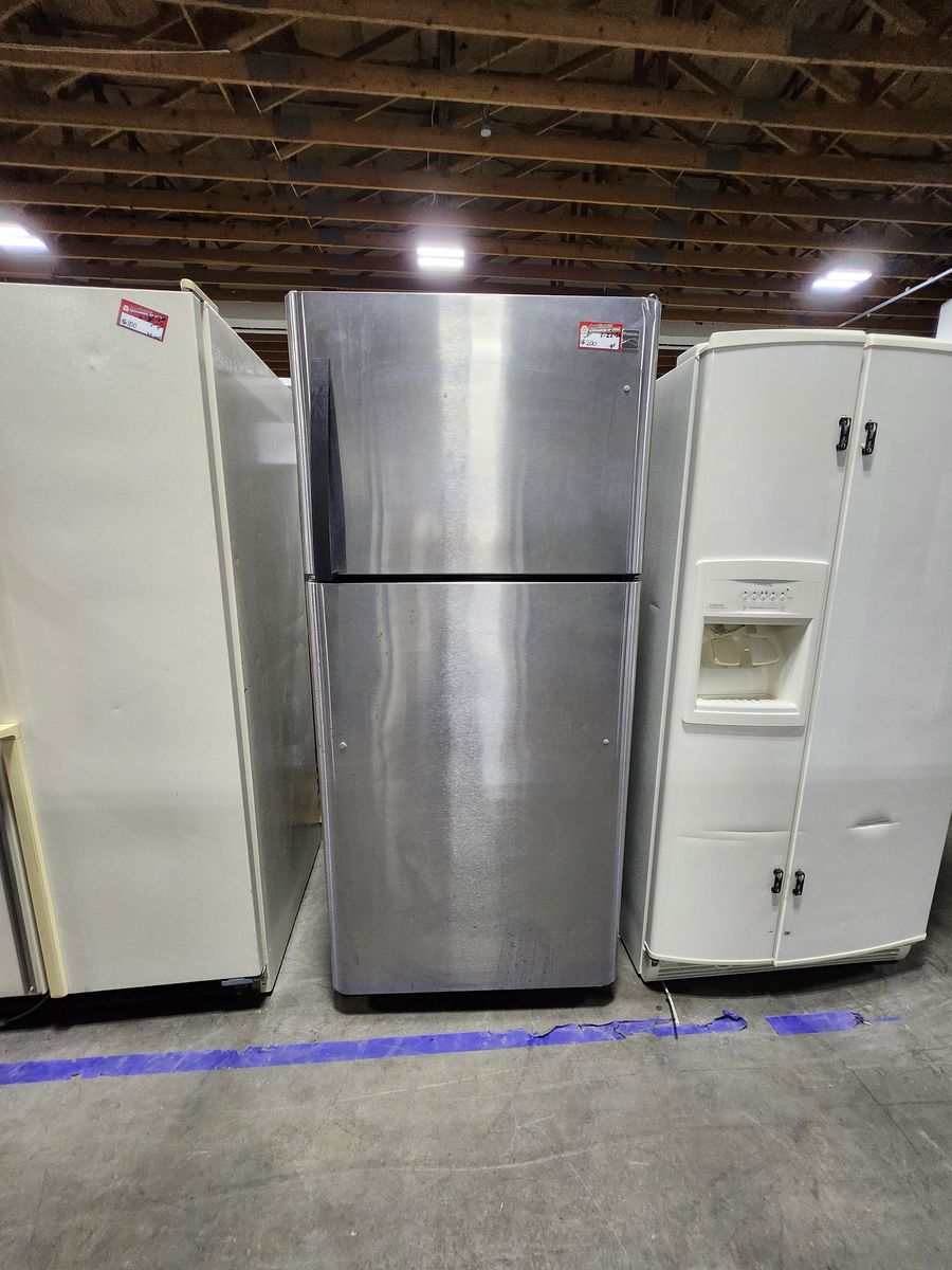 Kenmore Top Freezer Refrigerator Stainless Steel