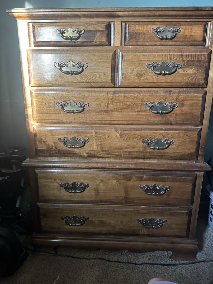 Main image 3