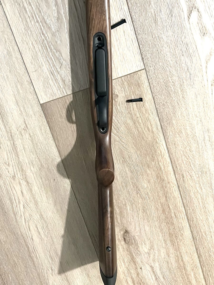 Main image 3