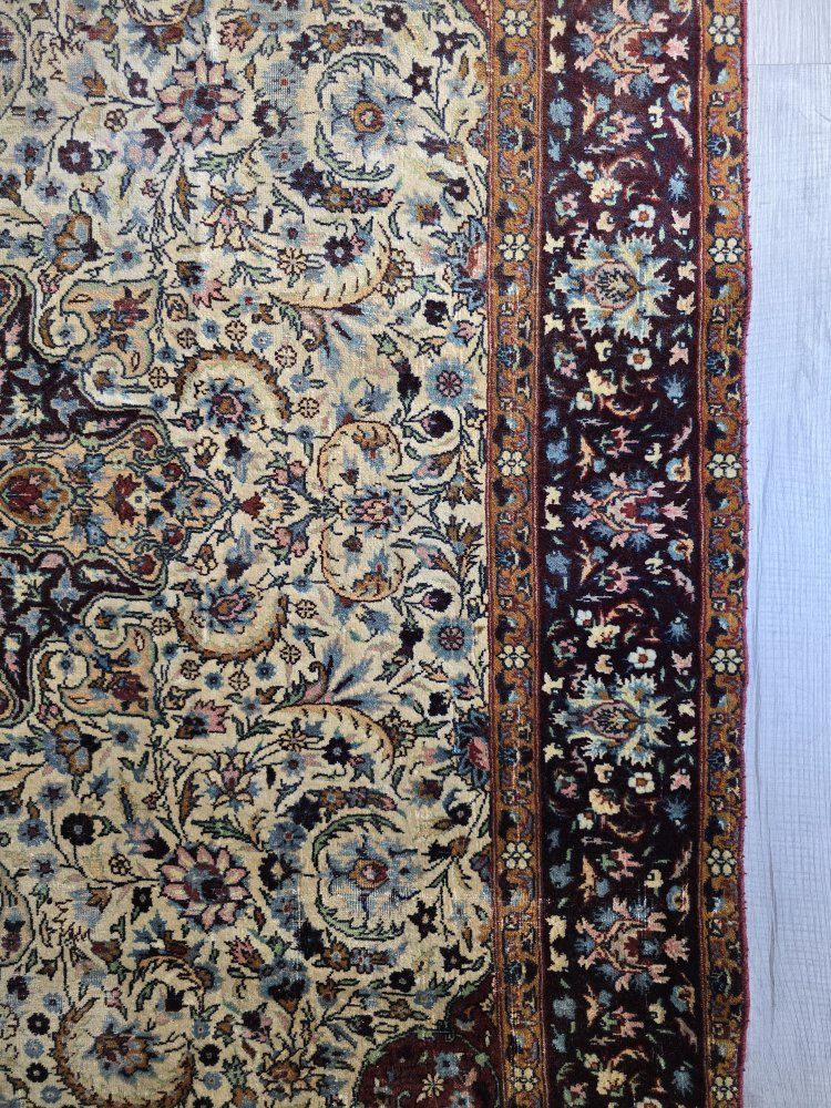 Main image 5