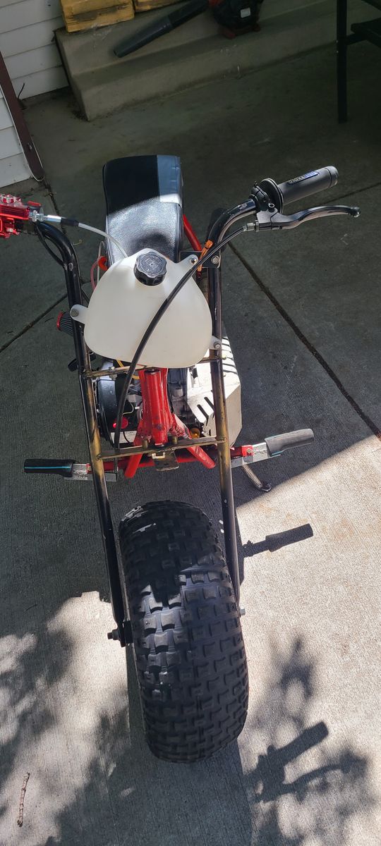 Main image 3