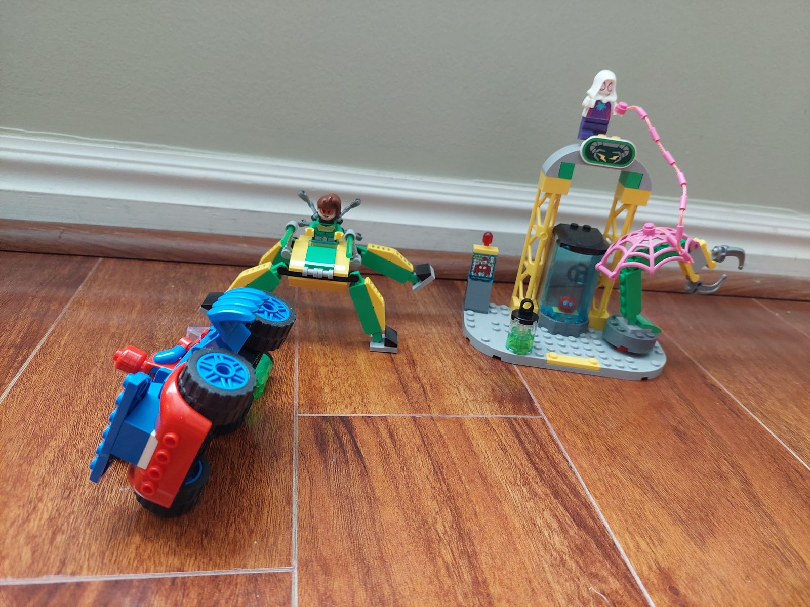 Spider-Man at Doc Ock's Lab LEGO