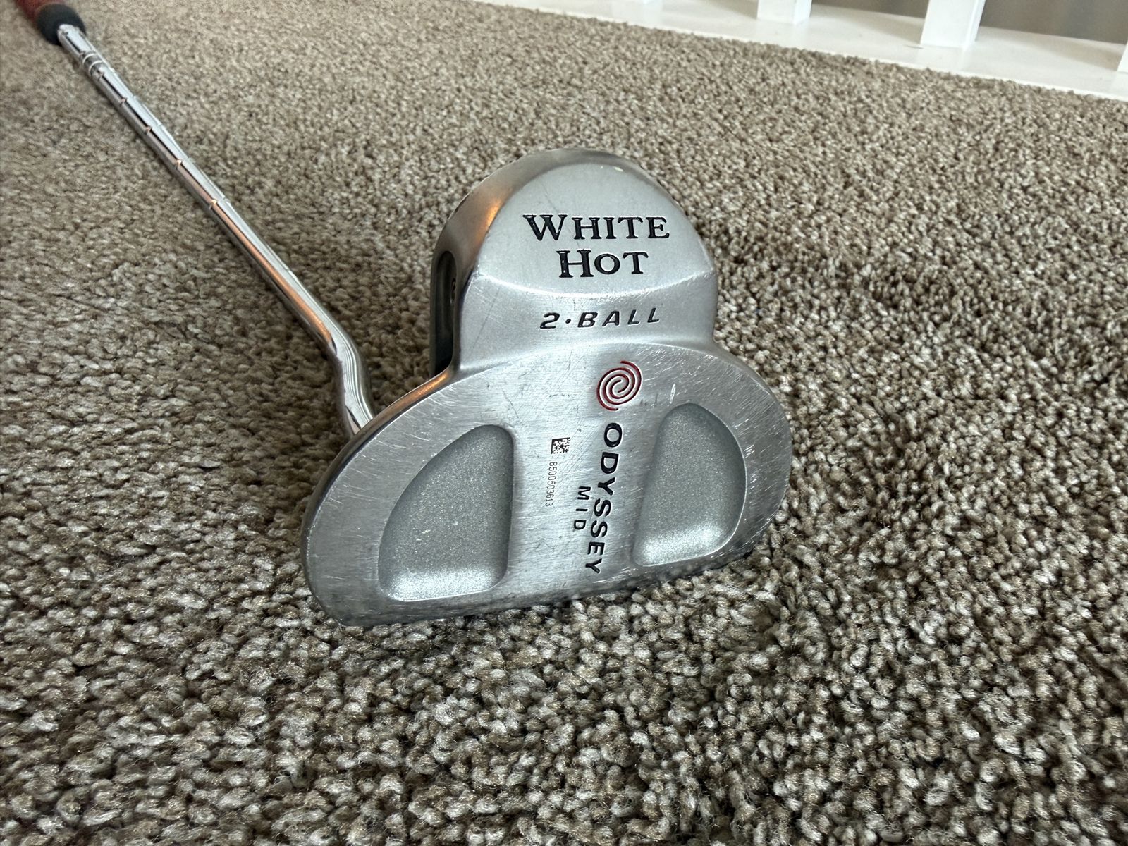 Odyssey Mid White Hot 2-Ball Putter 42.5 inches (Right Hand)