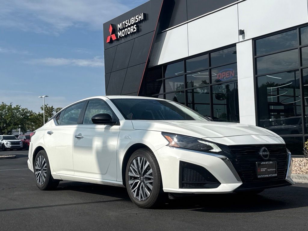 2025 Nissan Altima 2.5 SV