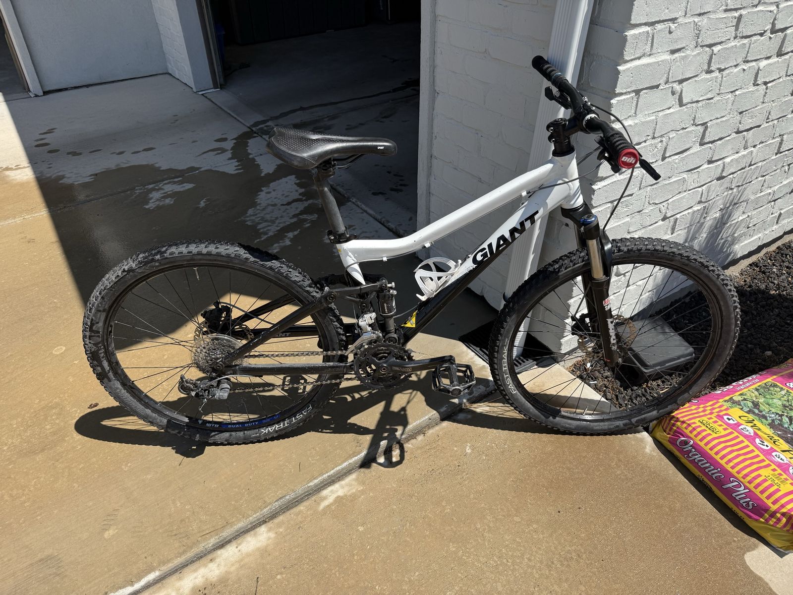 Giant Full-Suspension Mountain Bike – $500 OBO