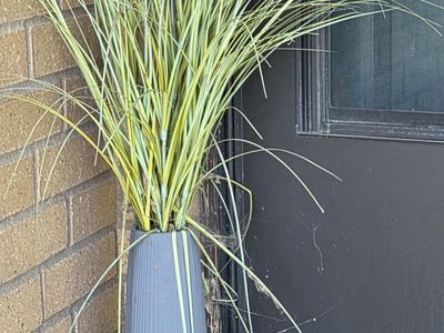 Decorative Outdoor/Indoor Planter with Faux Grass