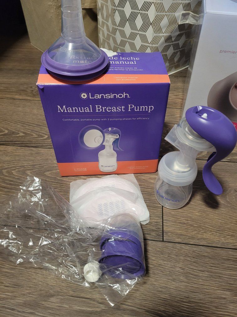 Lansinoh Manual Breast Pump (unused)