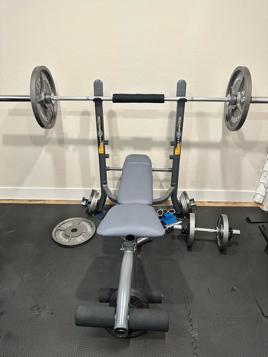 Competitor Weight Bench