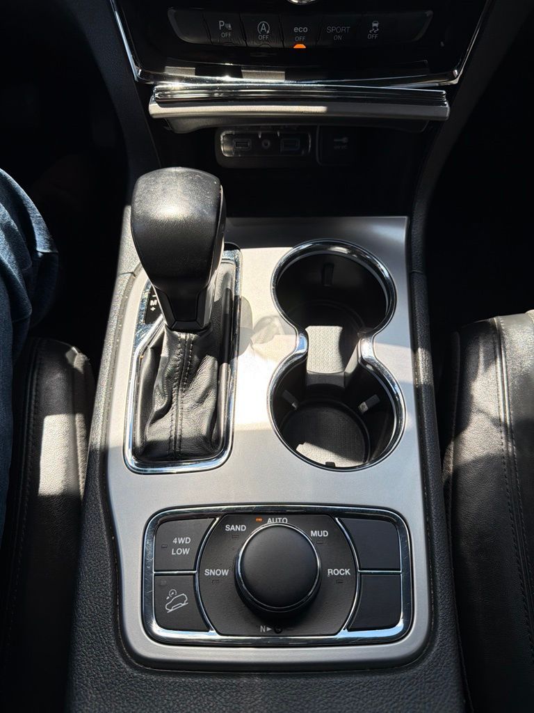 Main image 20