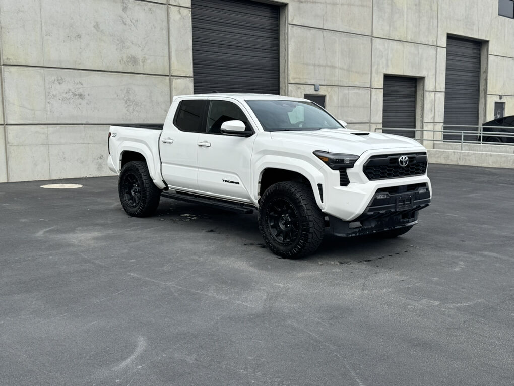 2024 Toyota Tacoma TRD Sport