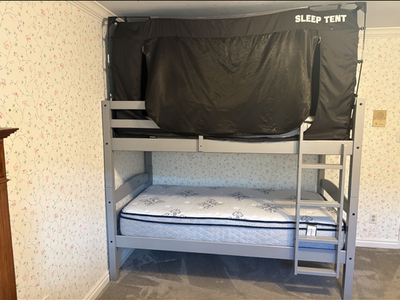 Bunk bed