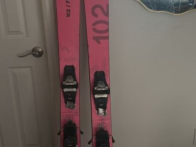 Fischer Ranger 102 FR Skis with Bindings - Pink (Used)