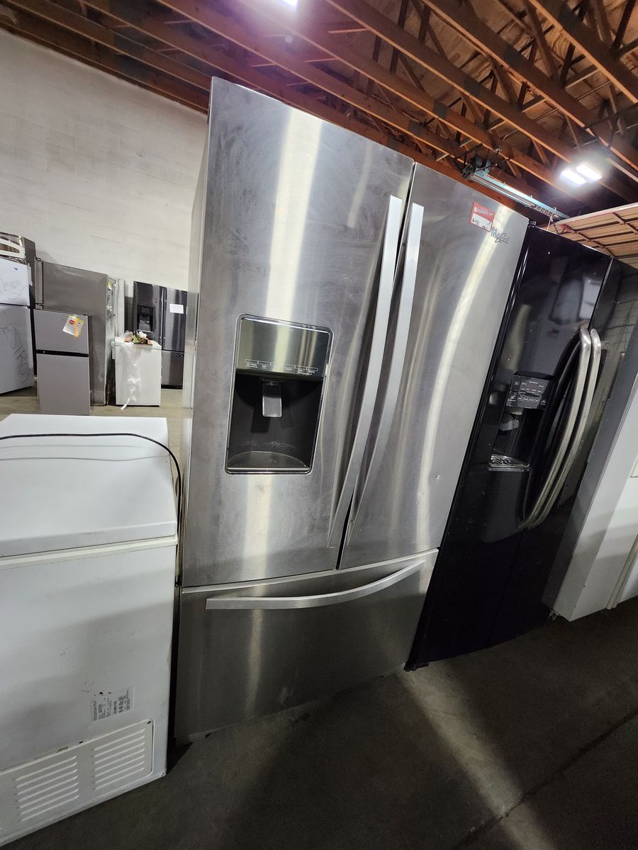 WHIRLPOOL STAINLESS STEEL FRENCHDOOR FRIDGE! W-WARRANTY